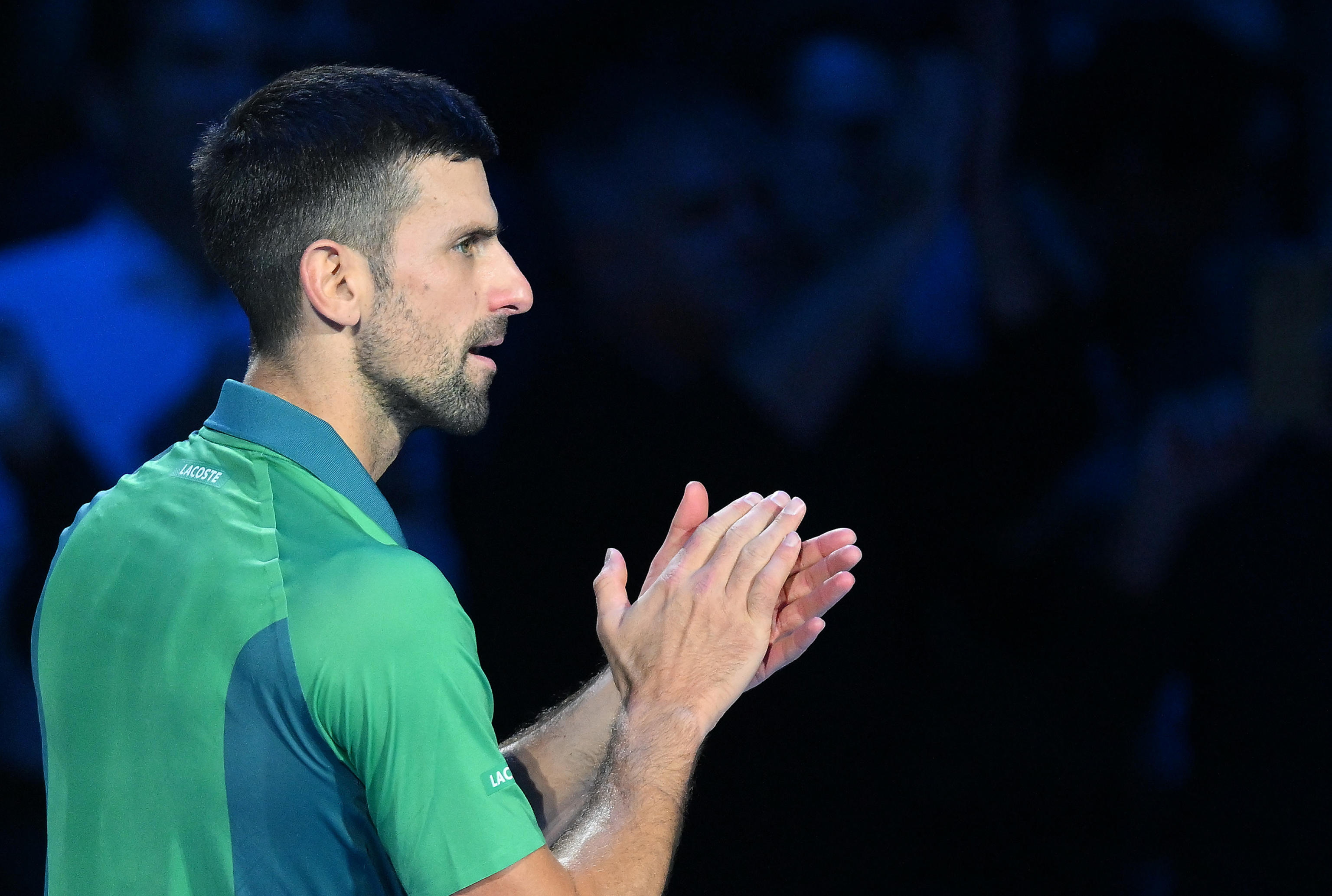 Djokovic se mete en la final y busca defender el título del Torneo de Maestros