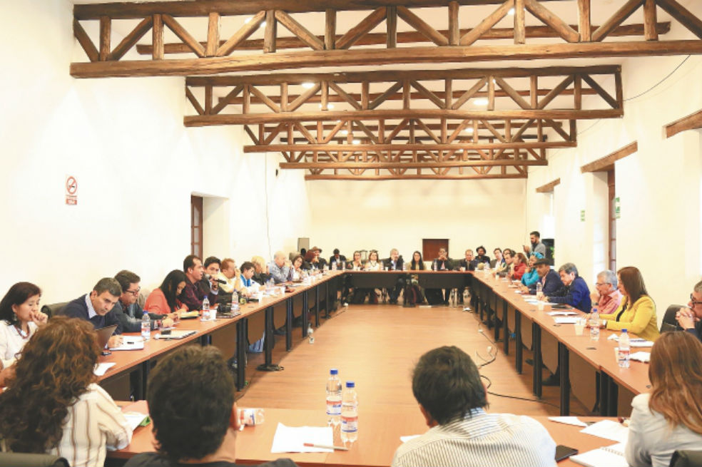 Sociedad civil insiste en diálogos con el Eln