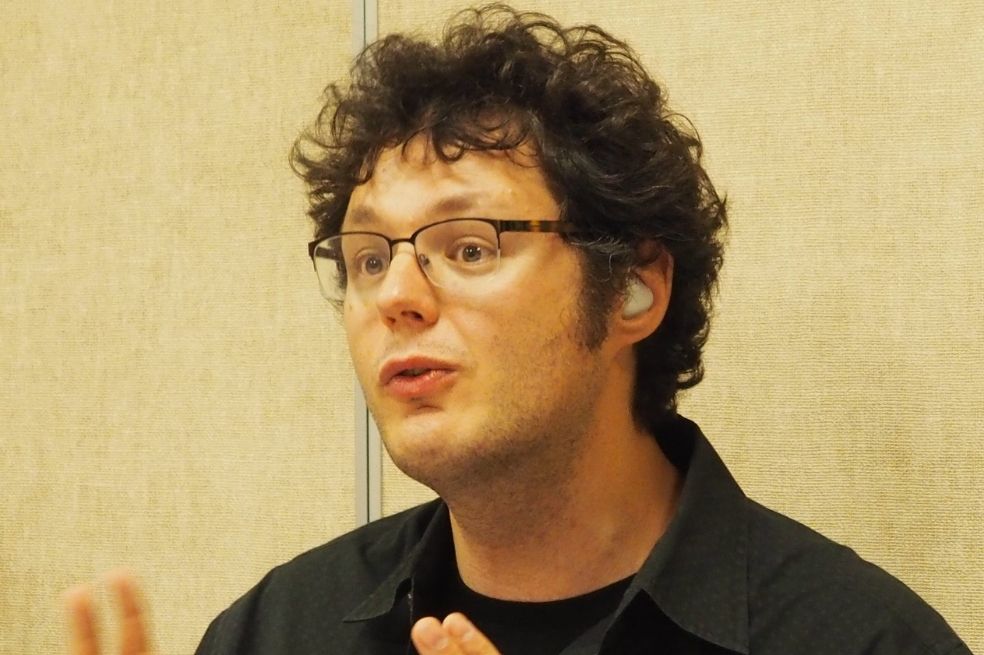 Ilya Kaminsky: del silencio también nace la poesía