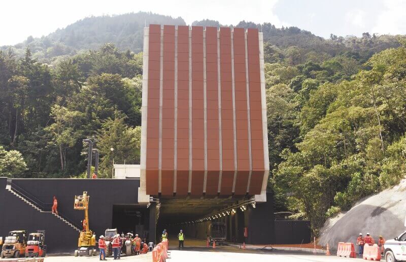 Suspenden cobro en aeropuerto de Rionegro para cofinanciar Túnel de Oriente