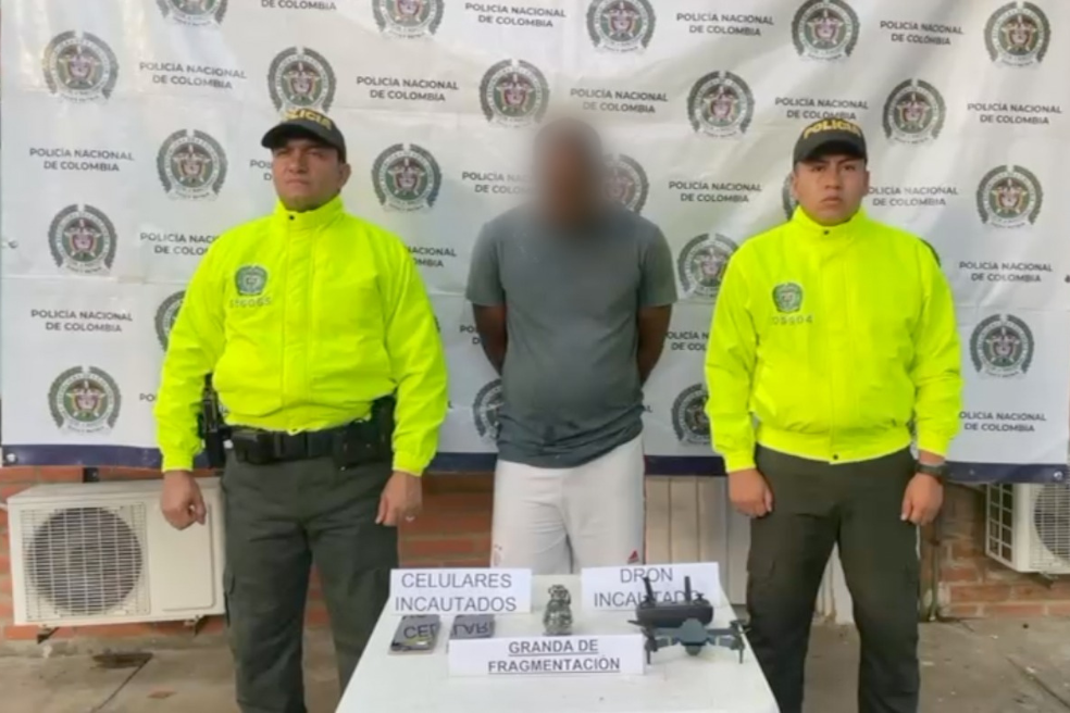 Capturan a operador de drones y explosivos de disidencias de las Farc en Cauca
