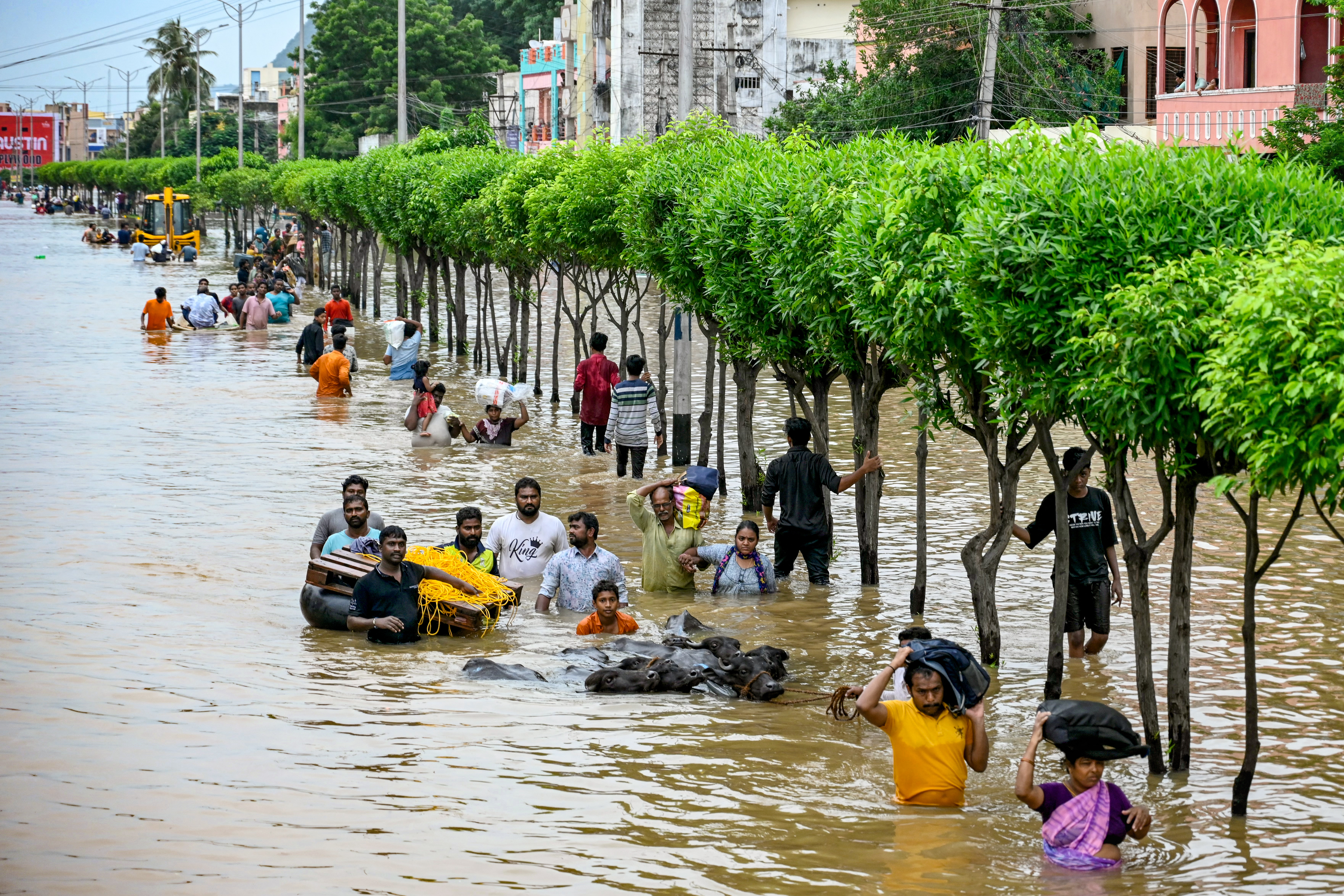 Inundaciones al sur de India: 25 muertos y 3.800 rescatados