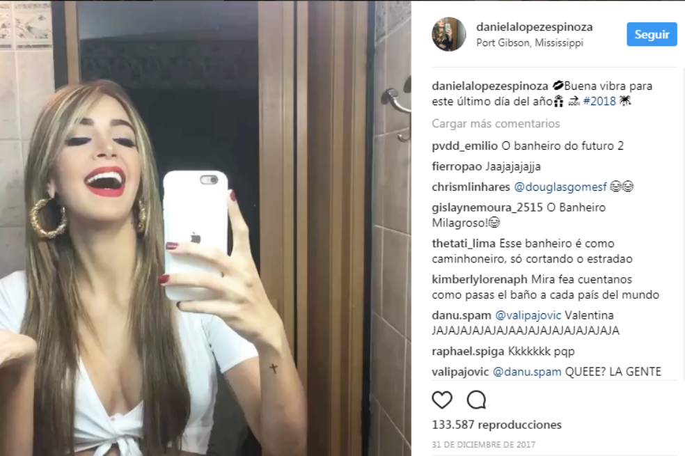 La modelo que viajó por el mundo… «dentro de su baño»