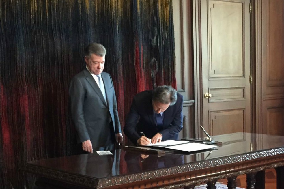 Néstor Raúl Correa se posesionó como secretario de la JEP