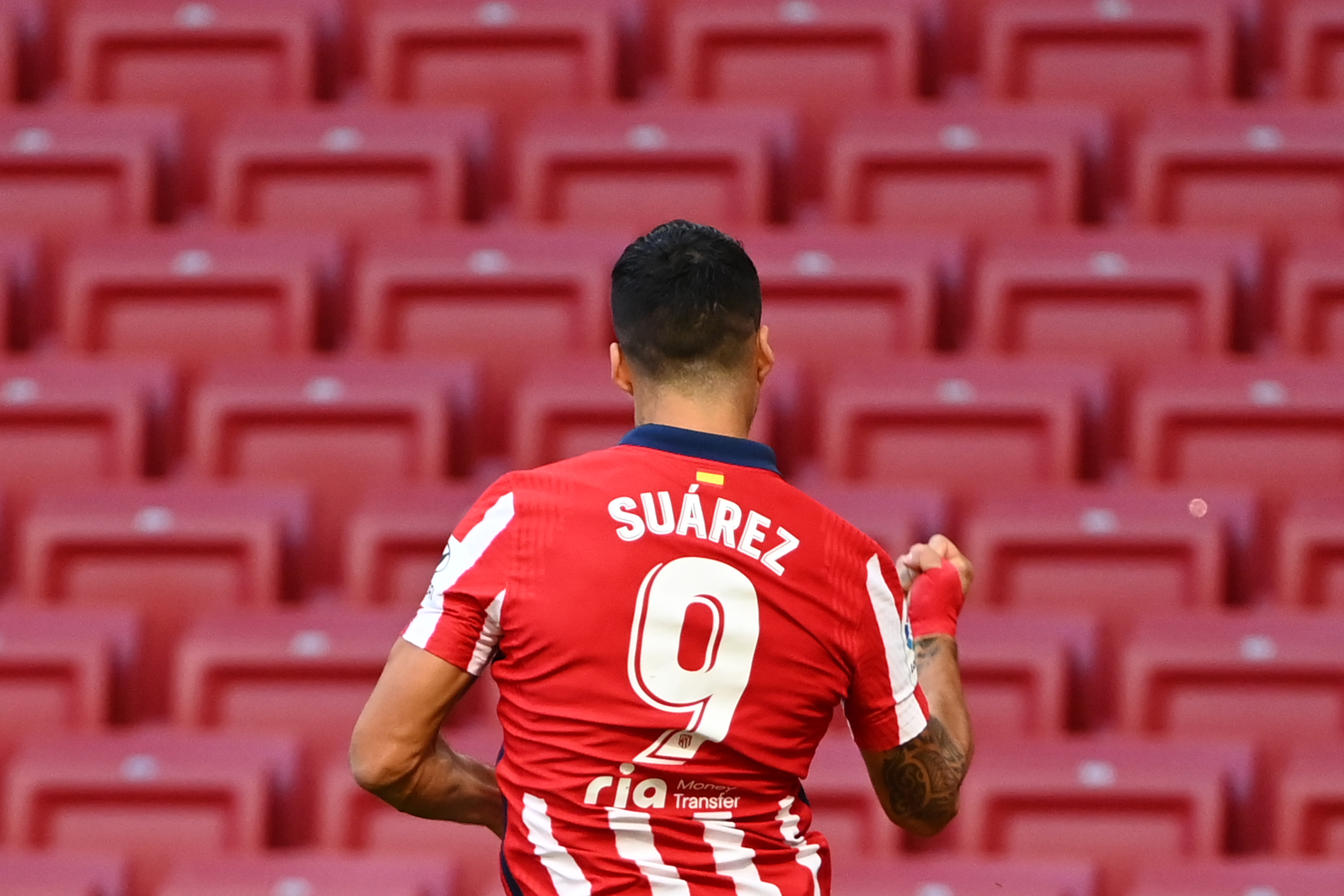 Luis Suárez anotó doblete y dio una asistencia en su debut en el Atlético de Madrid