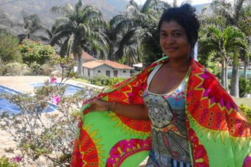 Denuncian asesinato de una líder social en Medellín