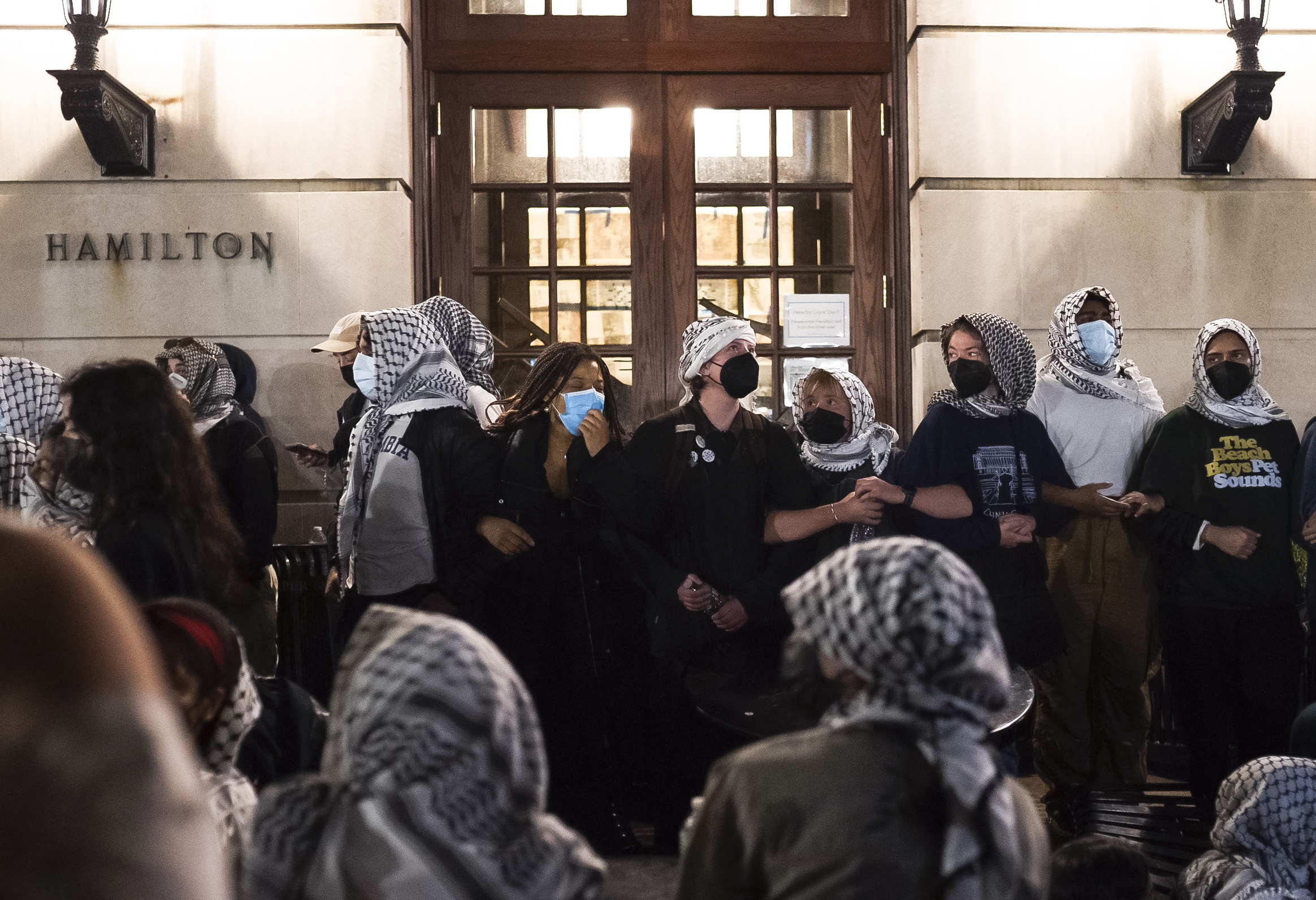 Juez bloquea intento de Trump de deportar otra estudiante pro-Palestina
