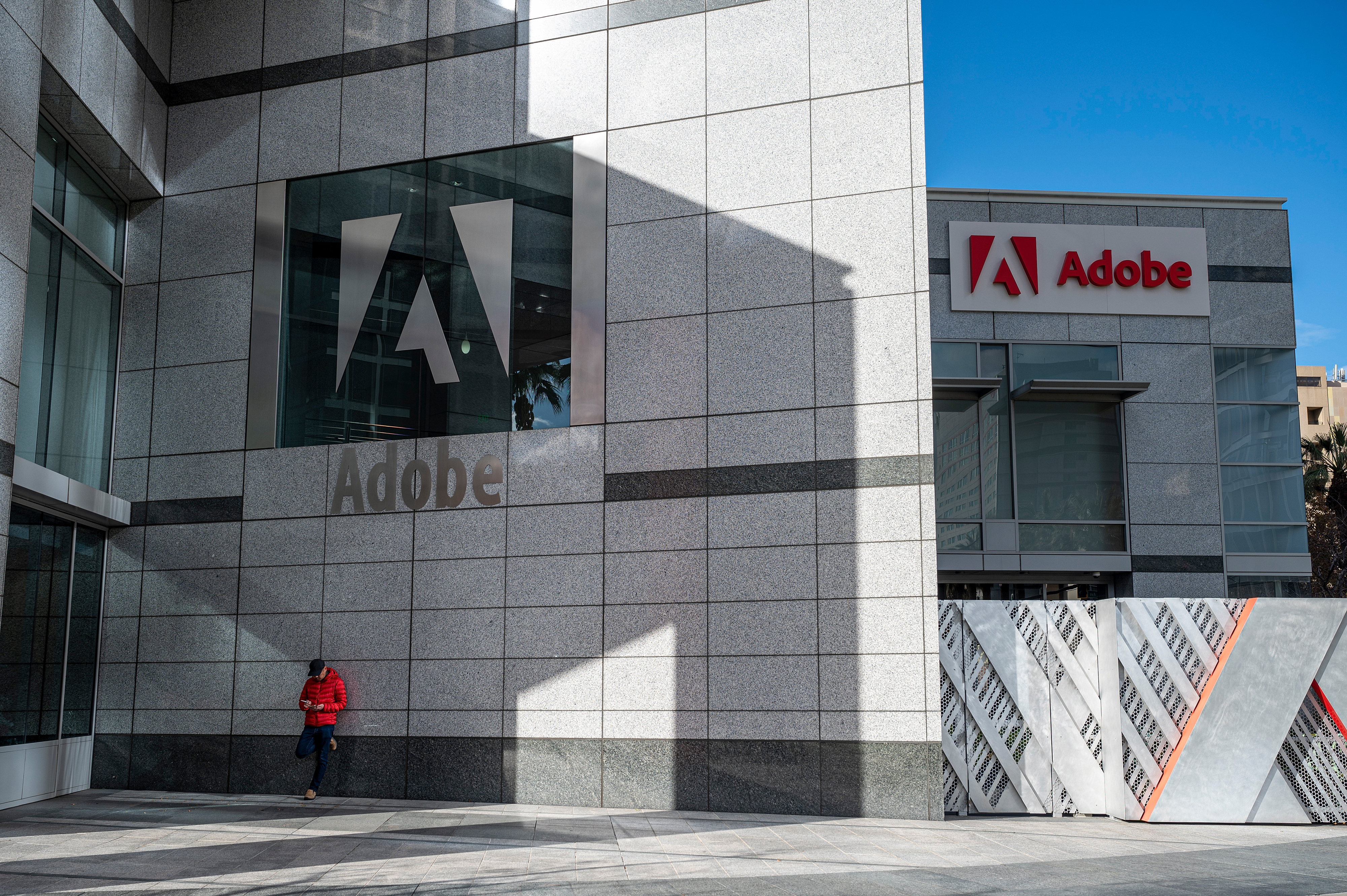 Las acciones de Adobe han caído un 7,8% este año, a la zaga de sus homólogas de software y de los índices de referencia del sector. Fotógrafo: David Paul Morris/Bloomberg