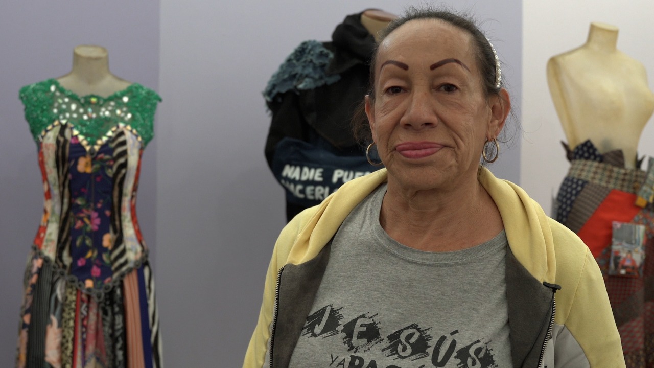Cindy Núñez en la exposición del Museo Nacional de Colombia.