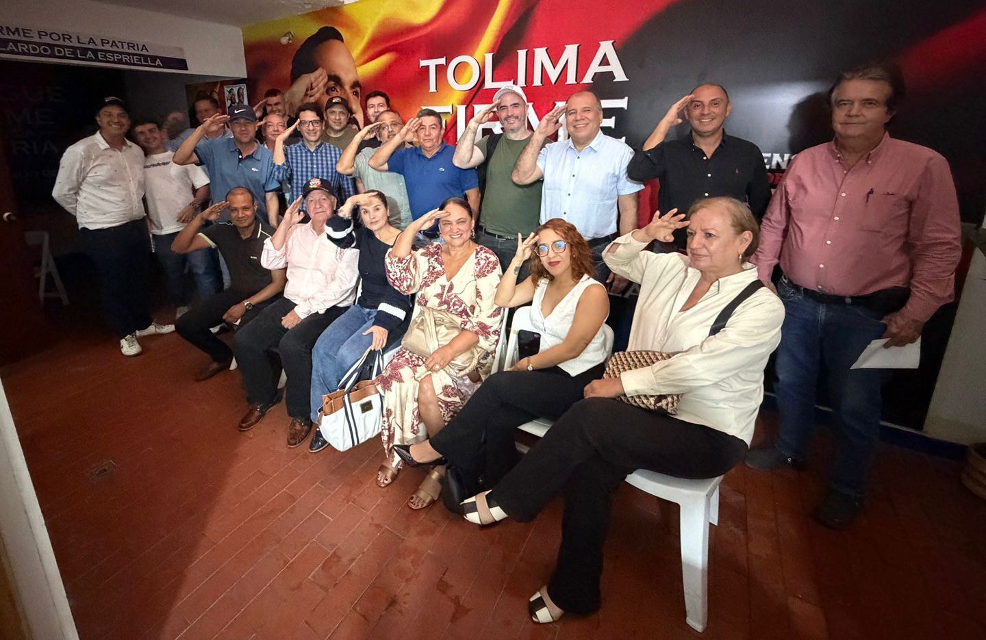 “Ese pariente que ni va a votar por mí”: Paloma Valencia se desmarca de polémica por baldíos