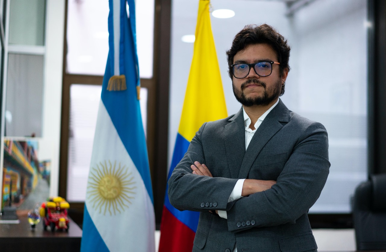 Exsecretario de comunicaciones del presidente Petro no será cónsul en Argentina