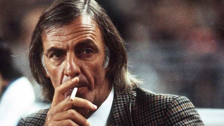 El despertar más triste en la vida de César Luis Menotti (Como de cuento)