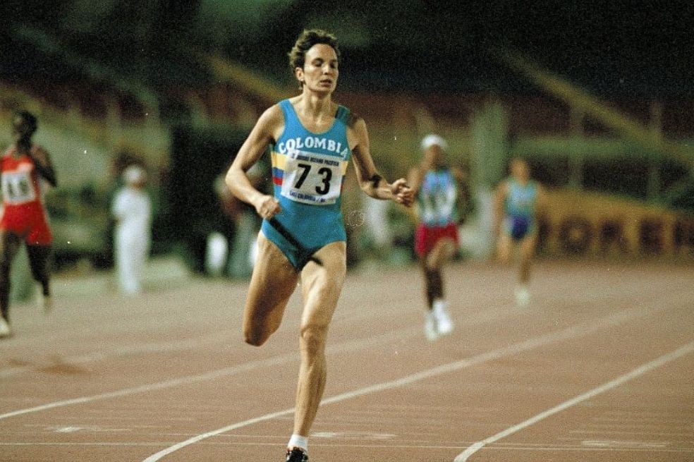 Ximena Restrepo fue la primera mujer en la historia de Colombia que ganó una medalla olímpica. La antioqueña logró su hazaña en los Juegos de Barcelona de 1992 en los 400 metros planos.