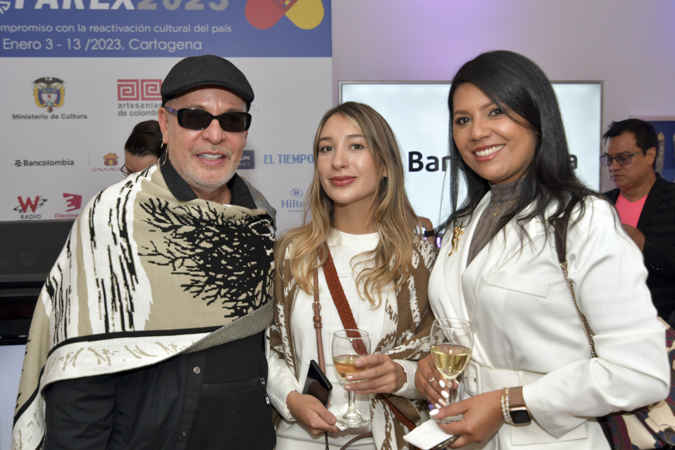 Hernan zajar,  camila villamil. Pamina gonzalez