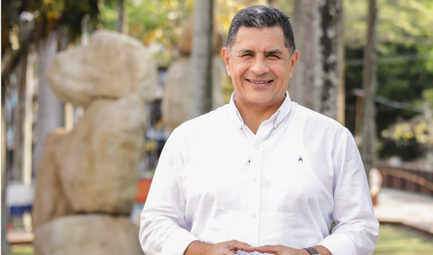 Jorge Iván Ospina: un embajador sin carrera y sin experiencia en Palestina