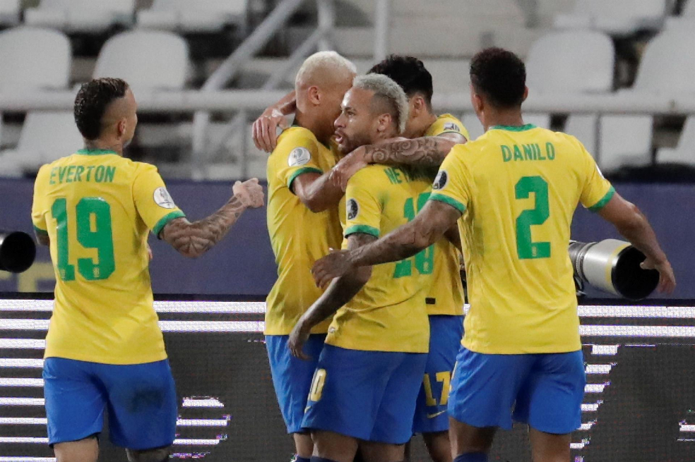 Brasil, con gol de Paquetá, clasificó a la final de la Copa América 2021