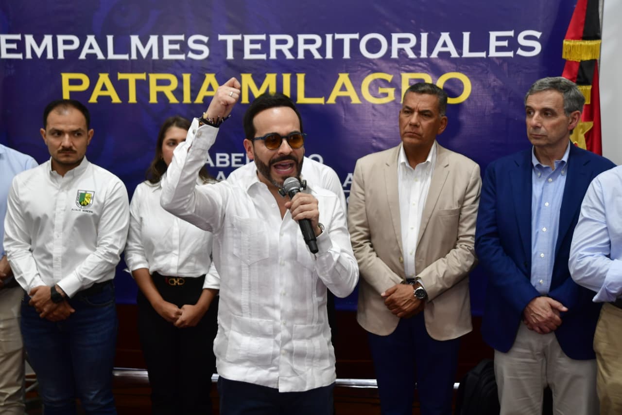 De la Espriella alista próximos empalmes regionales: siguen Neiva y Medellín