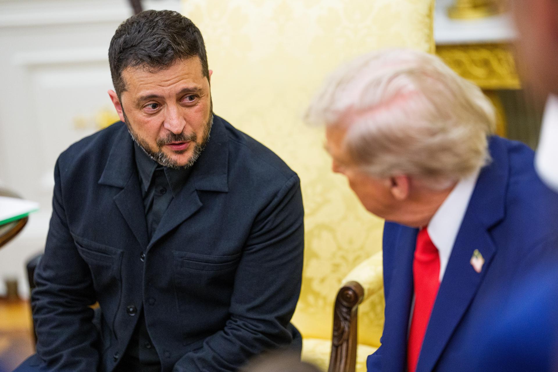 Más que un traje: lo que la moda dice de Zelenski ante Trump