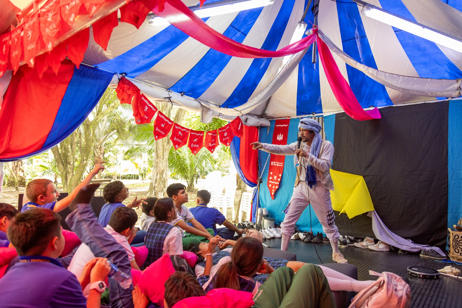 Así se puede inscribir a las más de 2.800 actividades del Jardín de Lectura Viva