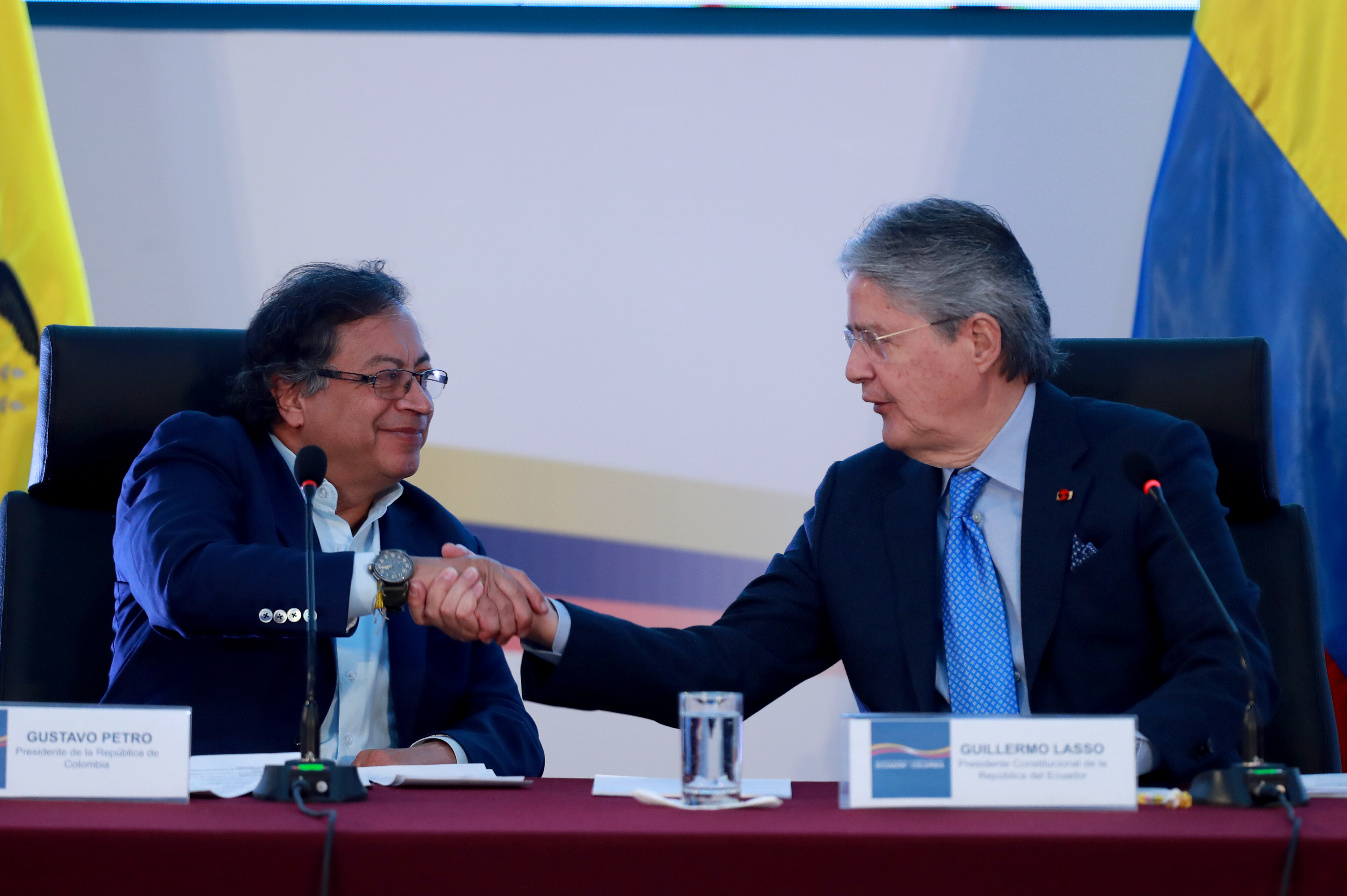 “Integrarnos alrededor de nuestros problemas básicos”: propuesta de Petro a Ecuador
