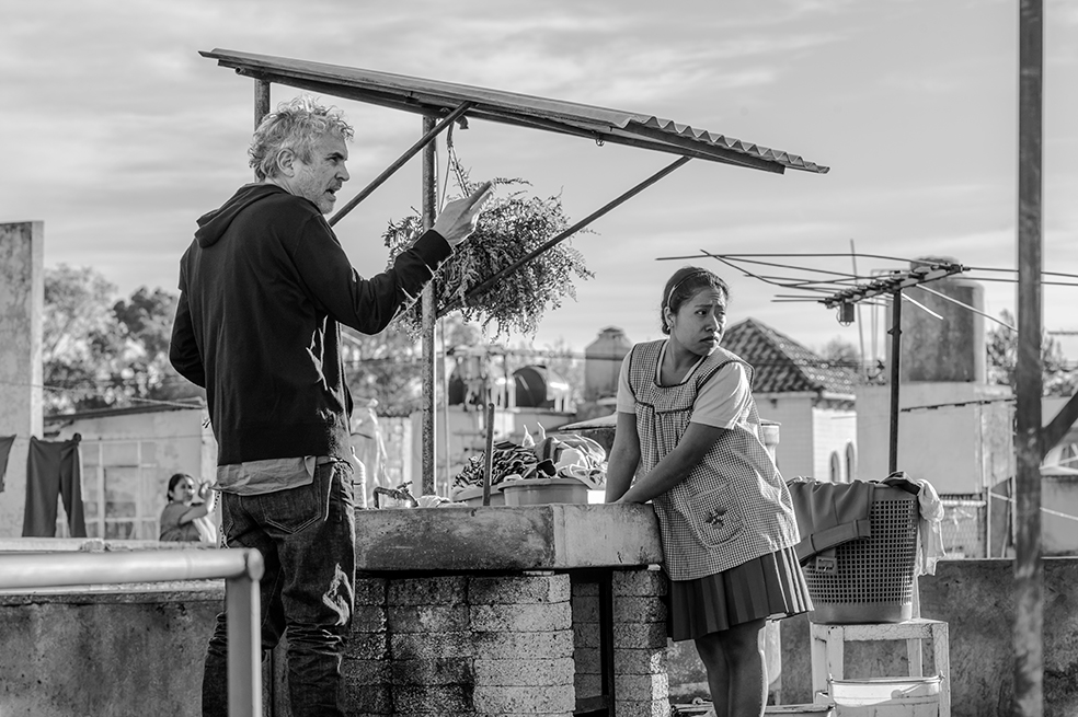 Tras queja de Alfonso Cuarón, Netflix cambia los subtítulos de «Roma» en español