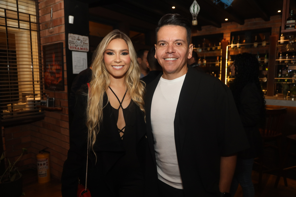 Paula pinto y aco Pérez