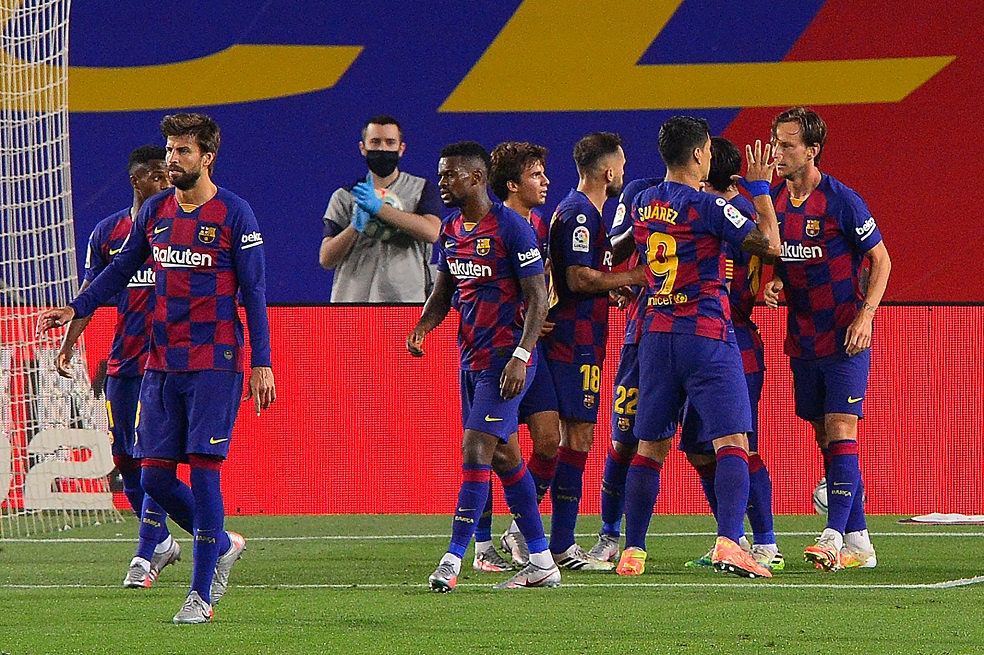 Con gol de Rakitic el Barcelona mantiene las esperanzas de LaLiga