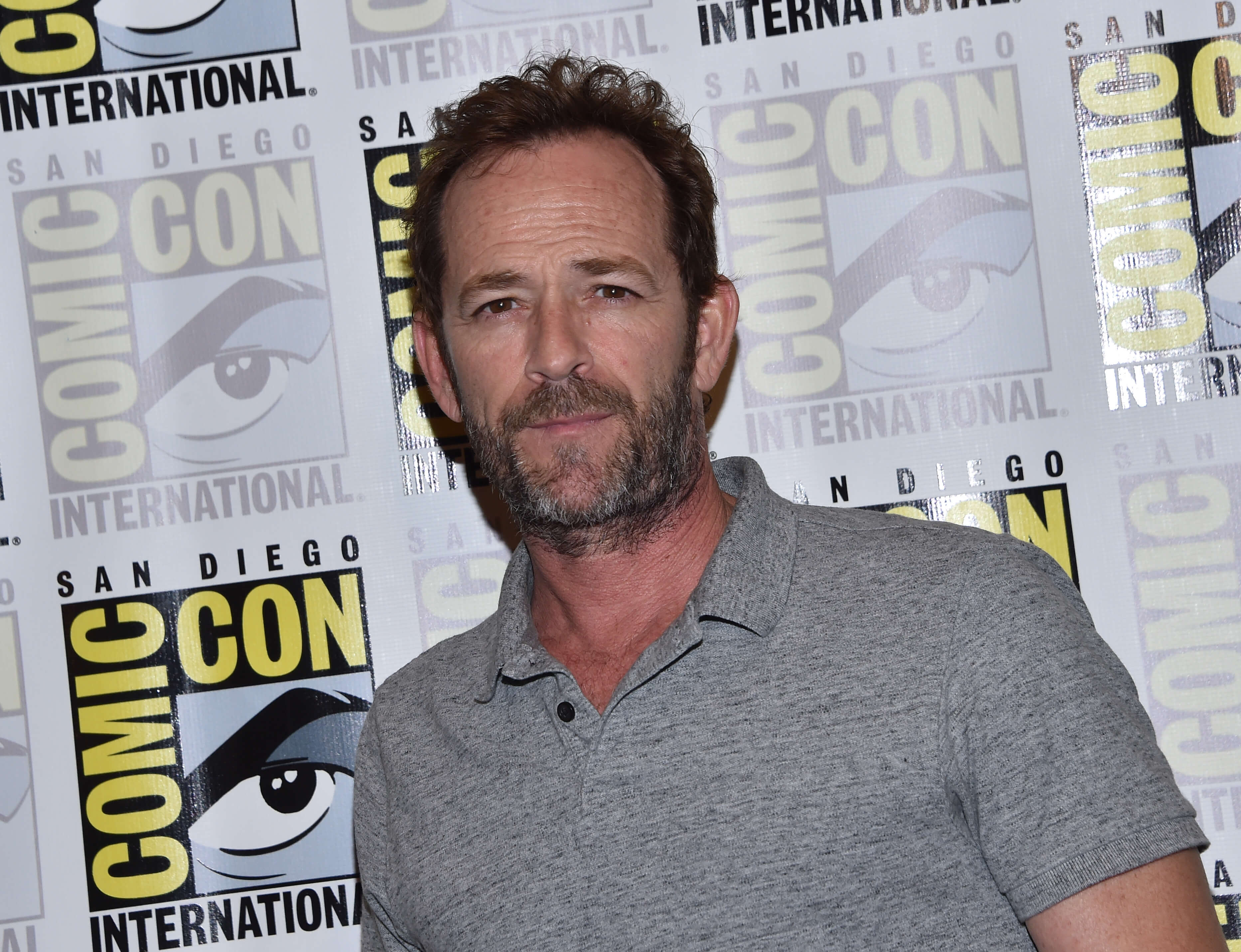 Actor Luke Perry, famoso por «90210», sufre derrame cerebral