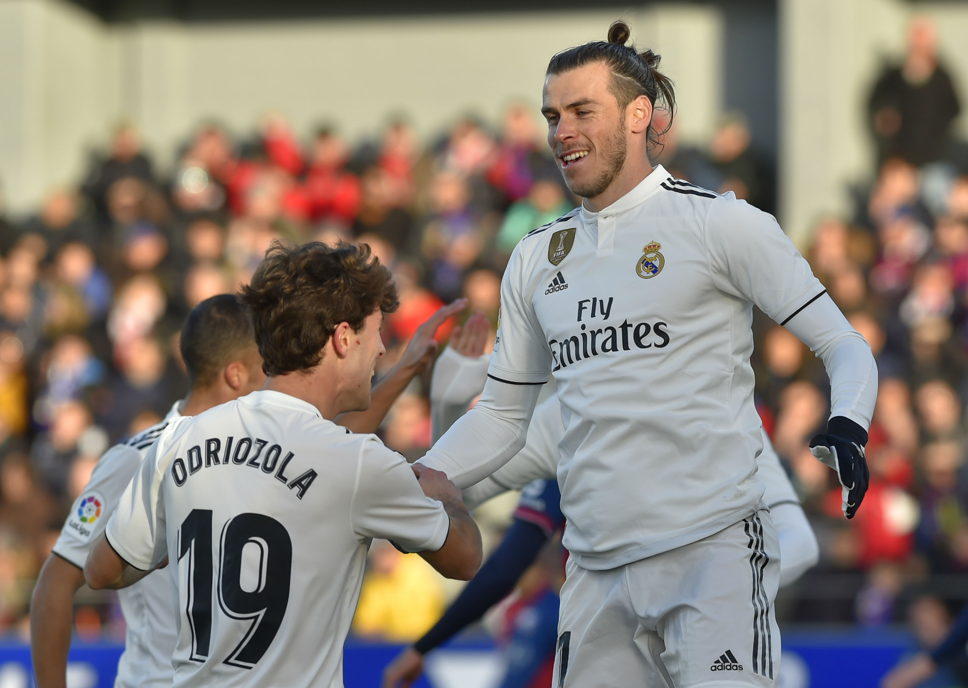 El Madrid sufrió más de lo necesario para vencer al Huesca
