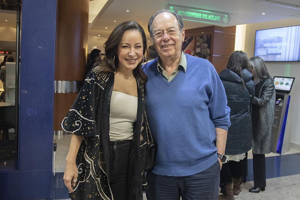 Flavia Dos Santos y Julio Dos Santos Leo Grande