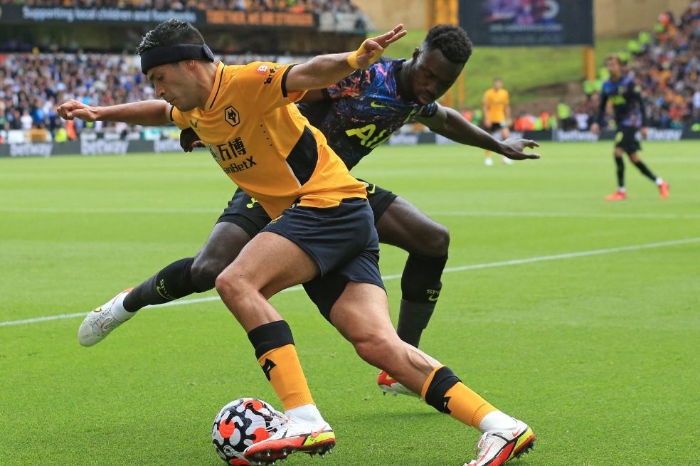 Dávinson Sánchez en la segunda fecha de la Premier League.