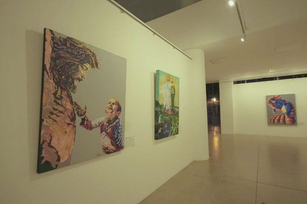 Las diez obras exhibidas son un homenaje a las Cuadrillas de San Martín. El objetivo de estos artistas fue plasmar la bicentenaria tradición que se lleva a cabo en San Martín, municipio del departamento del Meta.