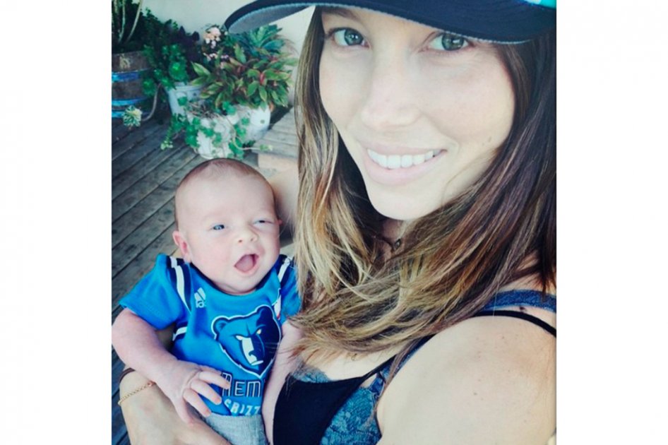 Justin Timberlake y Jessica Biel presentan a su bebé