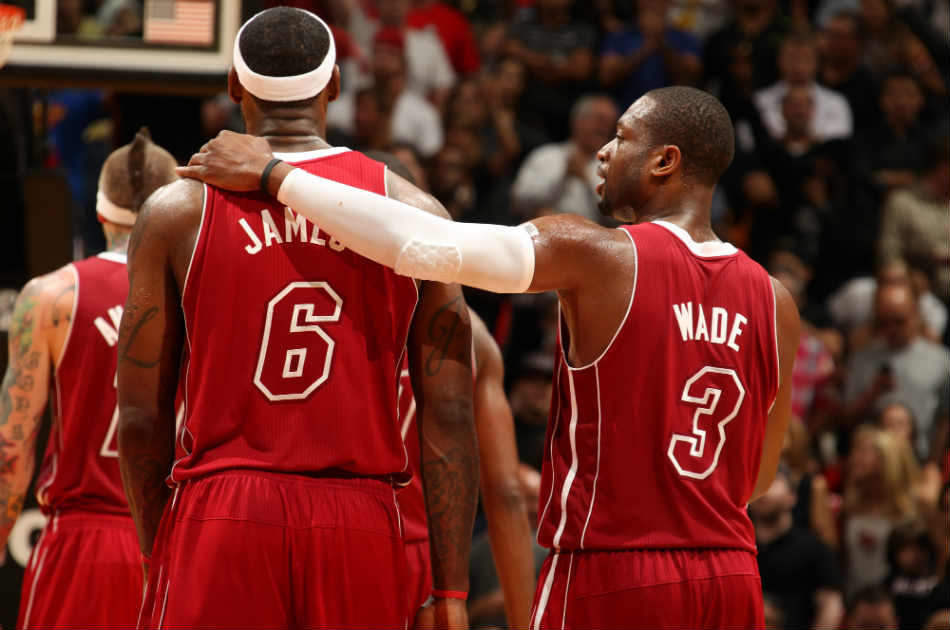 LeBron James y Wade, estelares figuras del Miami Heat de la NBA.