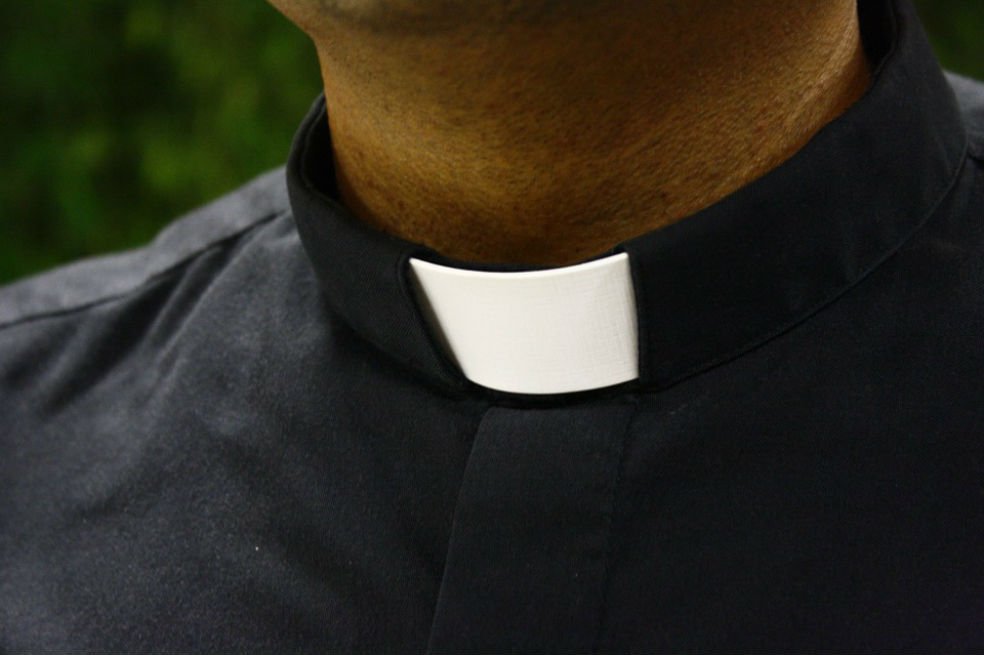 El sacerdote que usó dinero de sus fieles para ir al Mundial de Rusia
