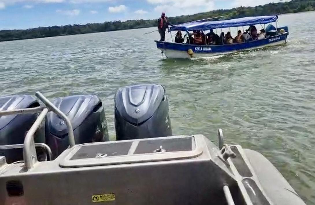 Así fue el rescate de 13 pasajeros de embarcación robada en Buenaventura