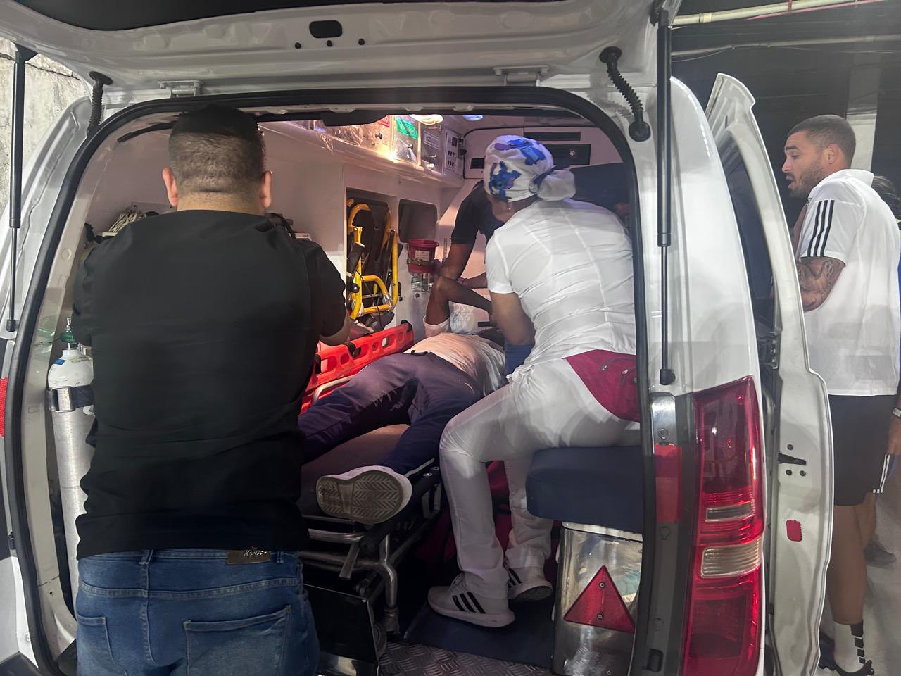¡Atención! El bus de Millonarios fue apedreado en Santa Marta: hay heridos