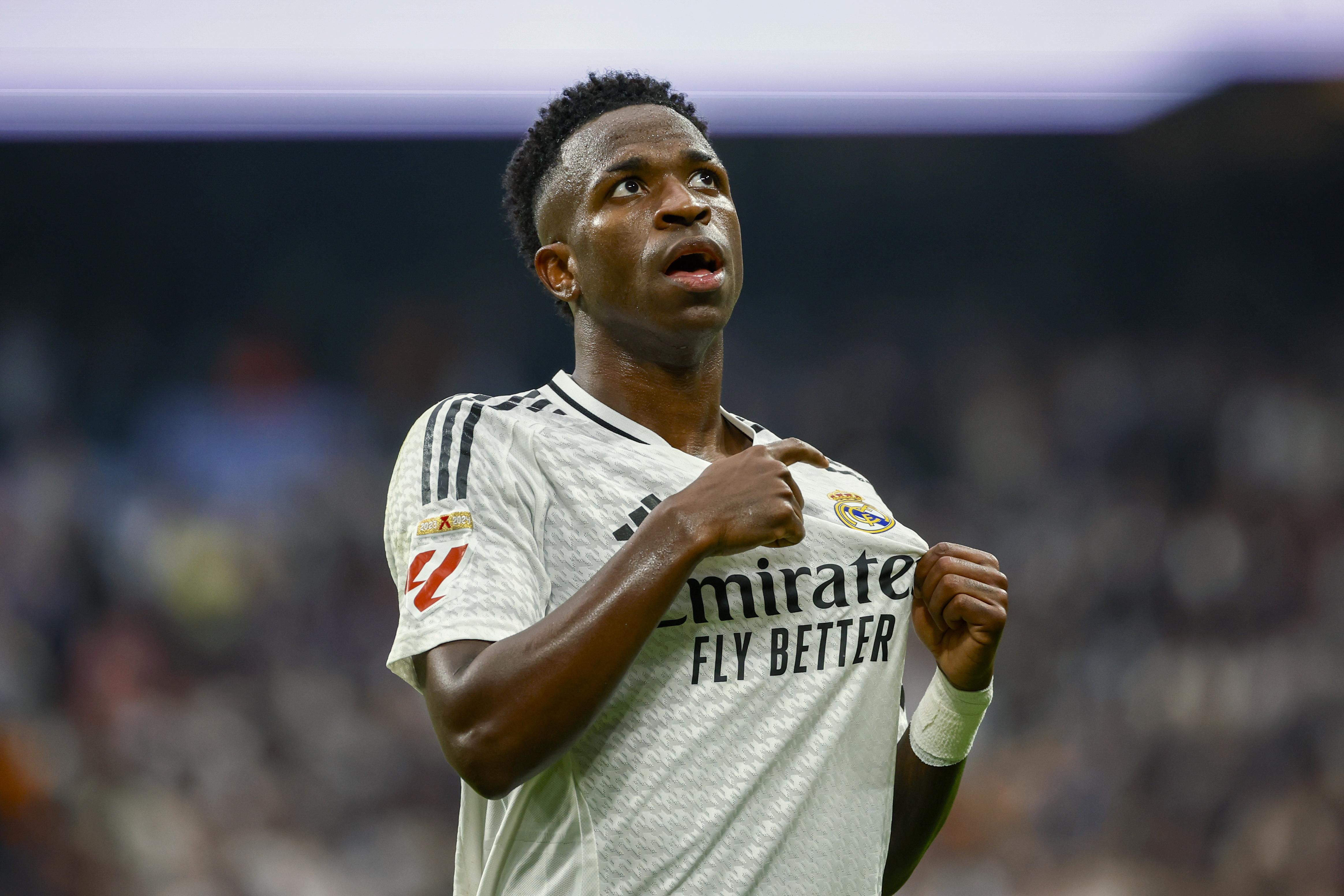 Real Madrid volvió a la victoria con triplete de Vinícius
