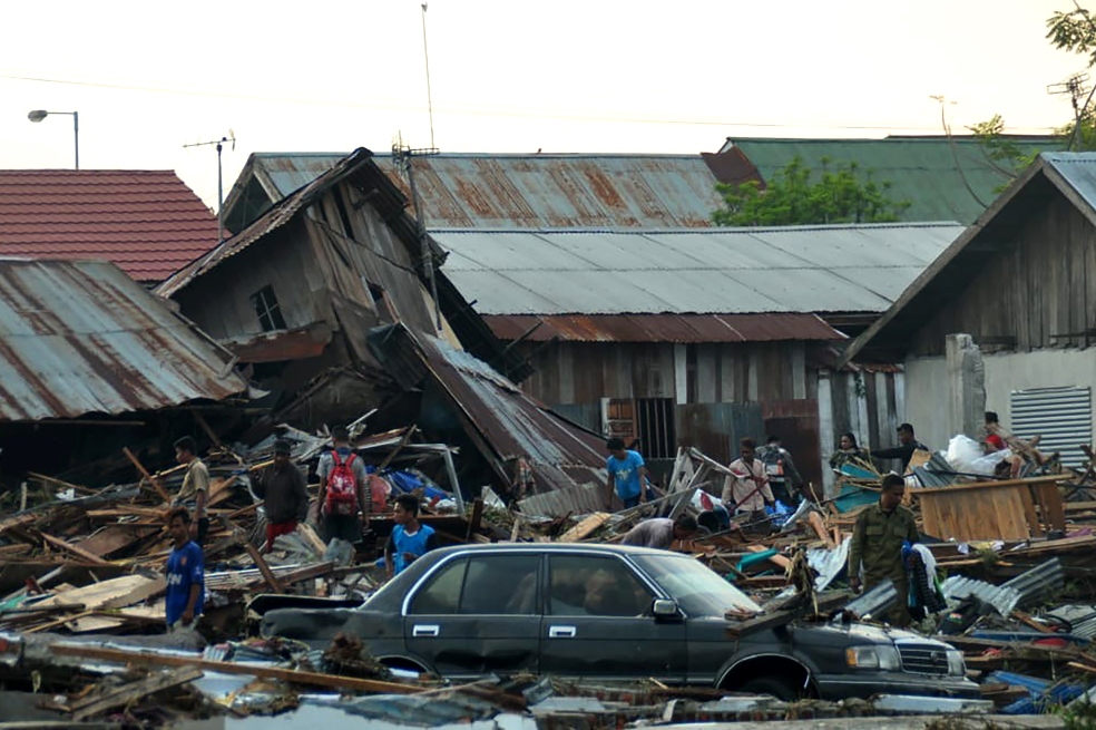 En fotos: Así quedó Indonesia tras terremoto de magnitud 7,5 y tsunami