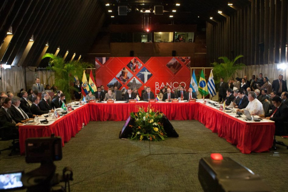 El Banco del Sur está listo, pero requiere que presidentes le den ‘arranque’
