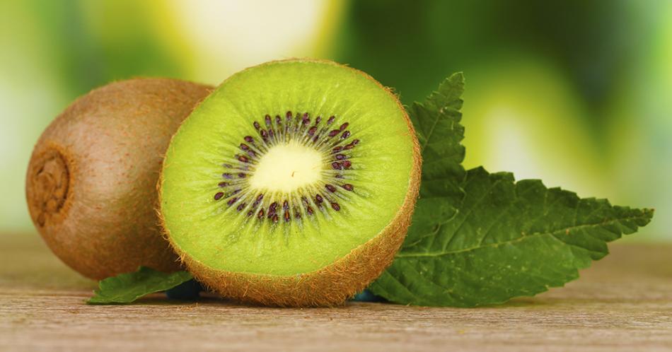 El kiwi, tu aliado natural para prolongar la juventud