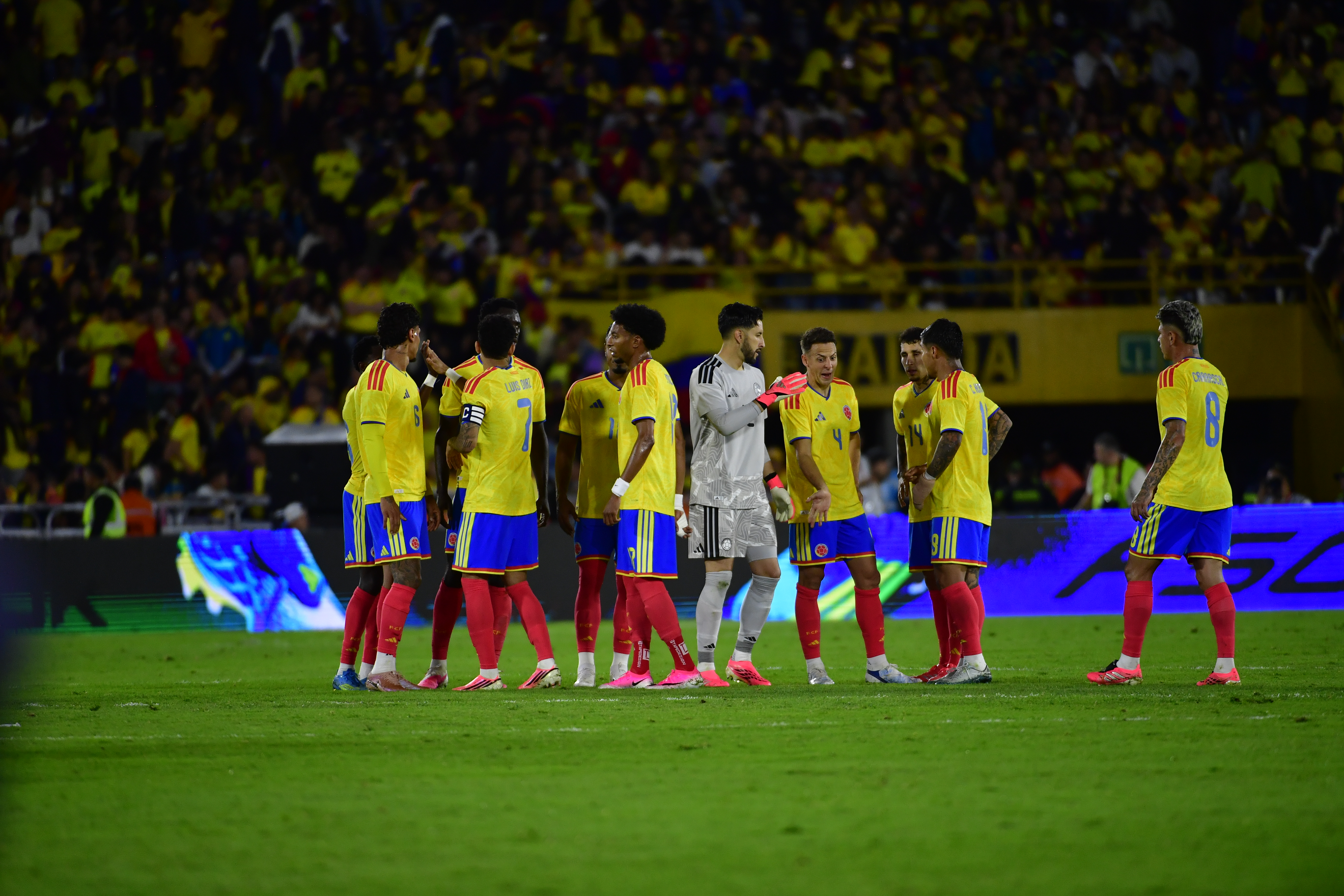 Importante jugador de la selección de Colombia cambió de equipo: ya es oficial su fichaje