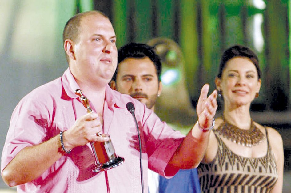 Caracol Televisión se lleva los aplausos