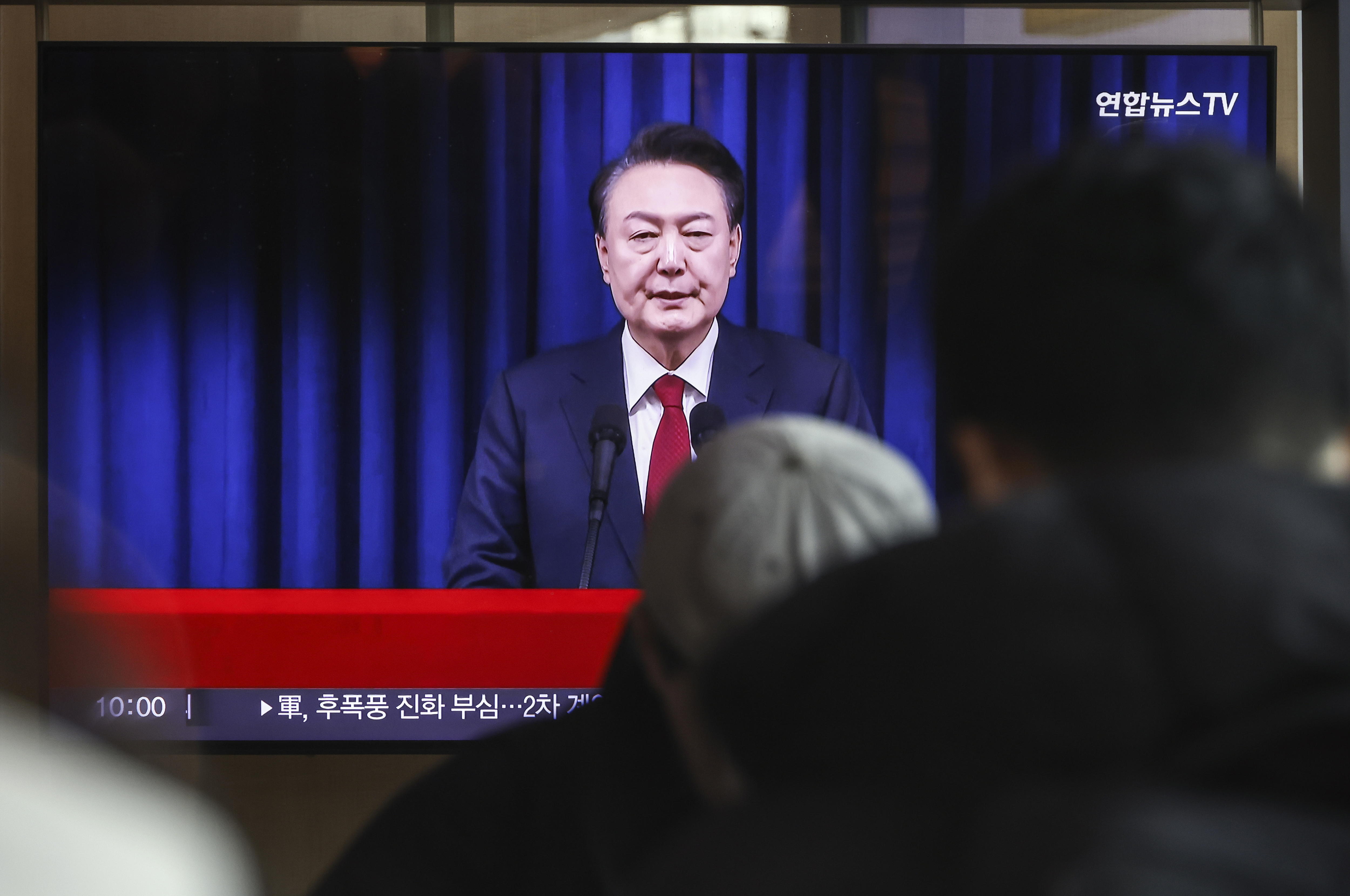 Presidente de Corea del Sur se disculpa por ley marcial: su salida parece inminente