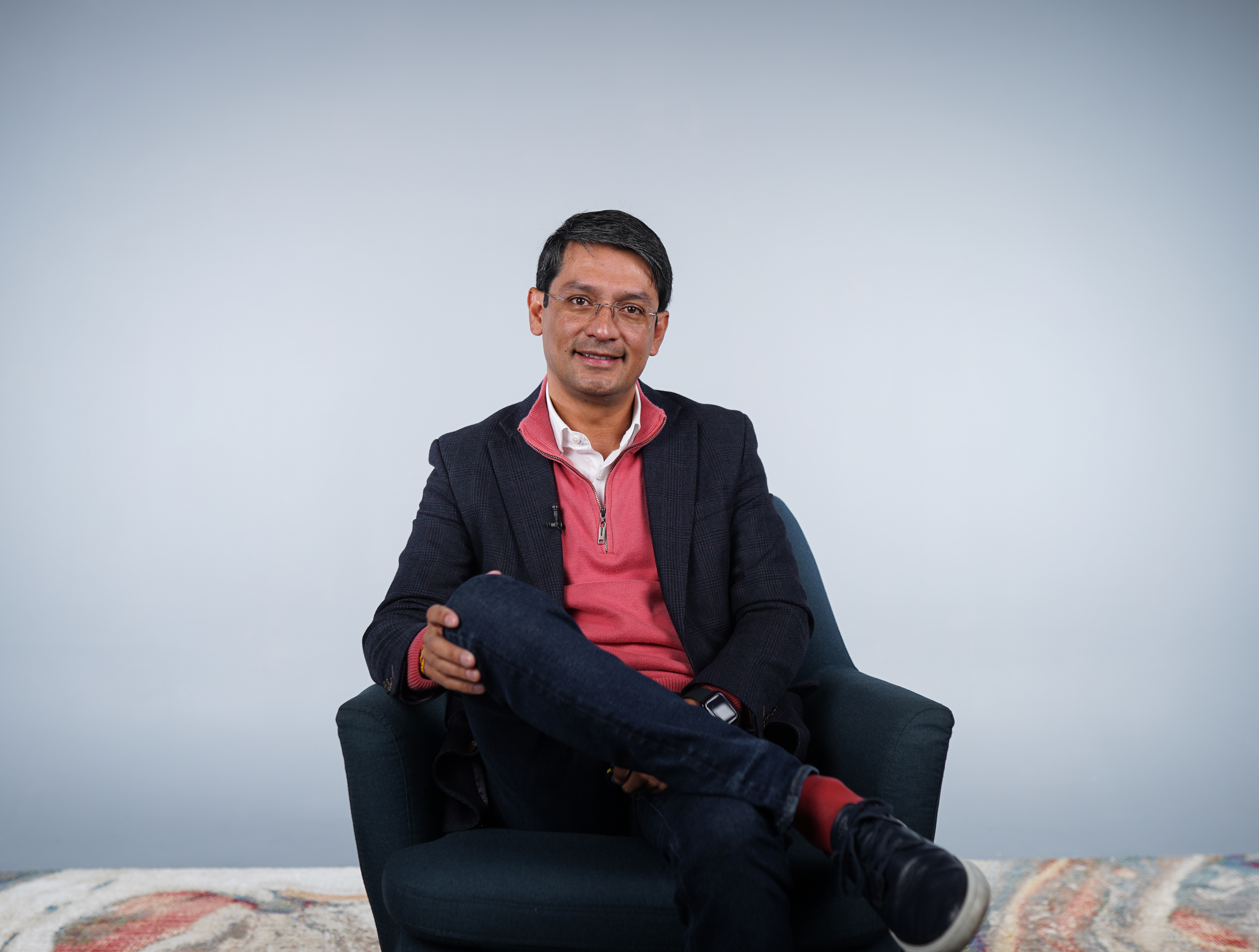 “De Petro podrán criticar todo, menos que no tiene decisión de cambio”: Camilo Romero