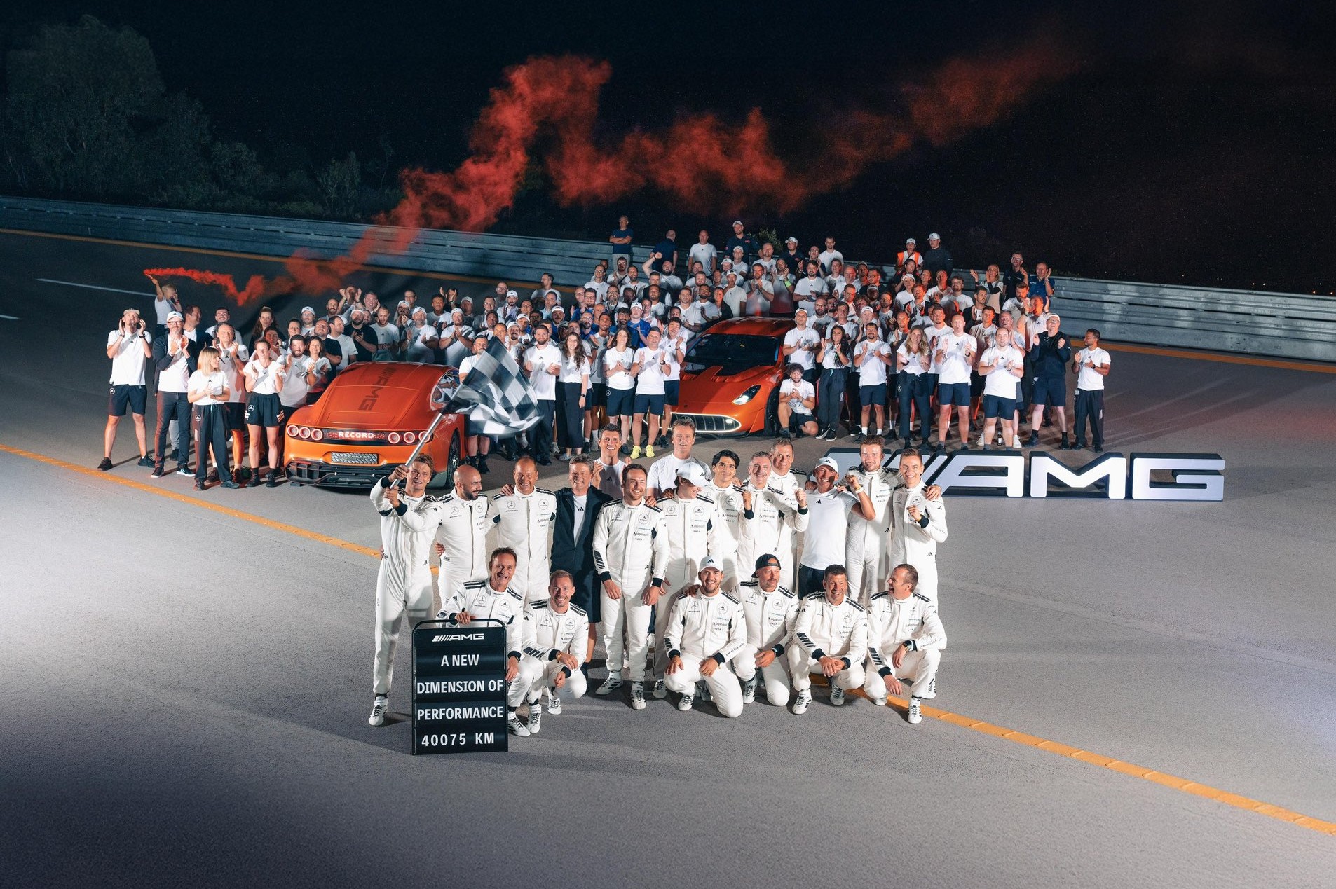 Este carro eléctrico de Mercedes recorrió 40.000 km y logró 25 récords mundiales