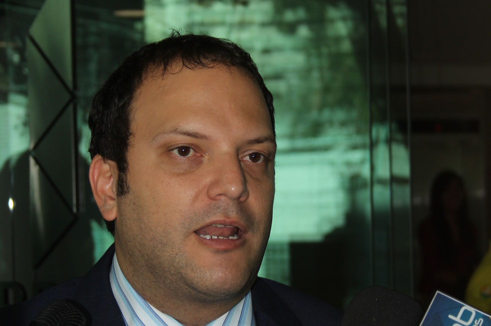El lío por un domicilio vía correo electrónico