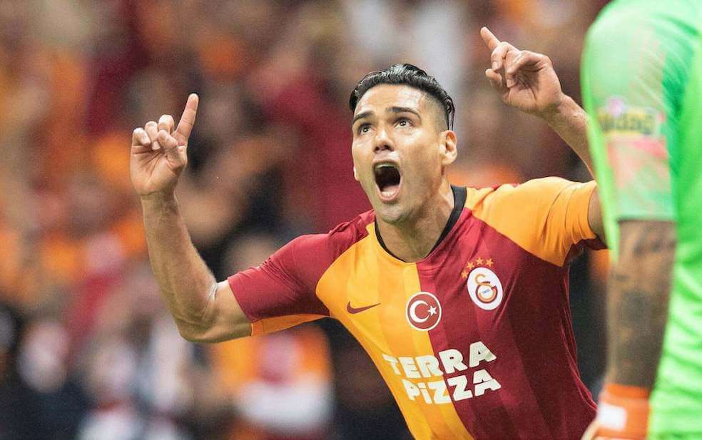 Falcao García aceptó rebajar su salario y seguirá en Galatasaray