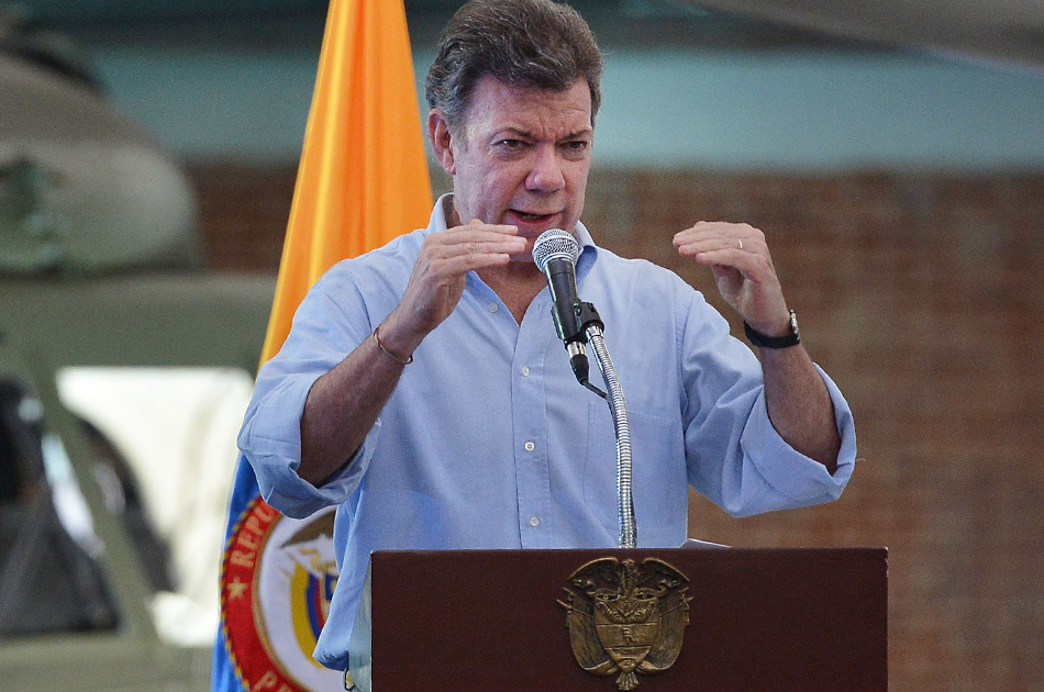 Santos insistió en que nunca ha querido afectar finanzas del Sena