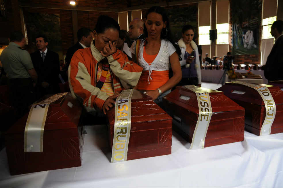 Veintitrés años de espera: drama de familias de Pueblo Bello